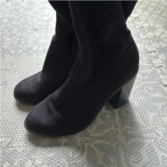 Like new, black suede knee high boots size 37 EU, 6.5 US , FOREVER NEW , - Picture 7 of 9